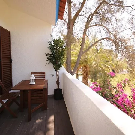 Casa Da Retur-praia Do Cabeco-algarve-castro Marim Vakantiehuis *